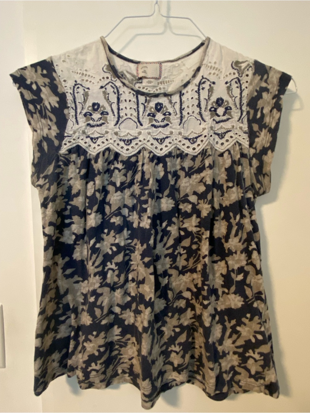 Anthropologie Postmark Blue/Grey Floral Top with Eyelet Yoke